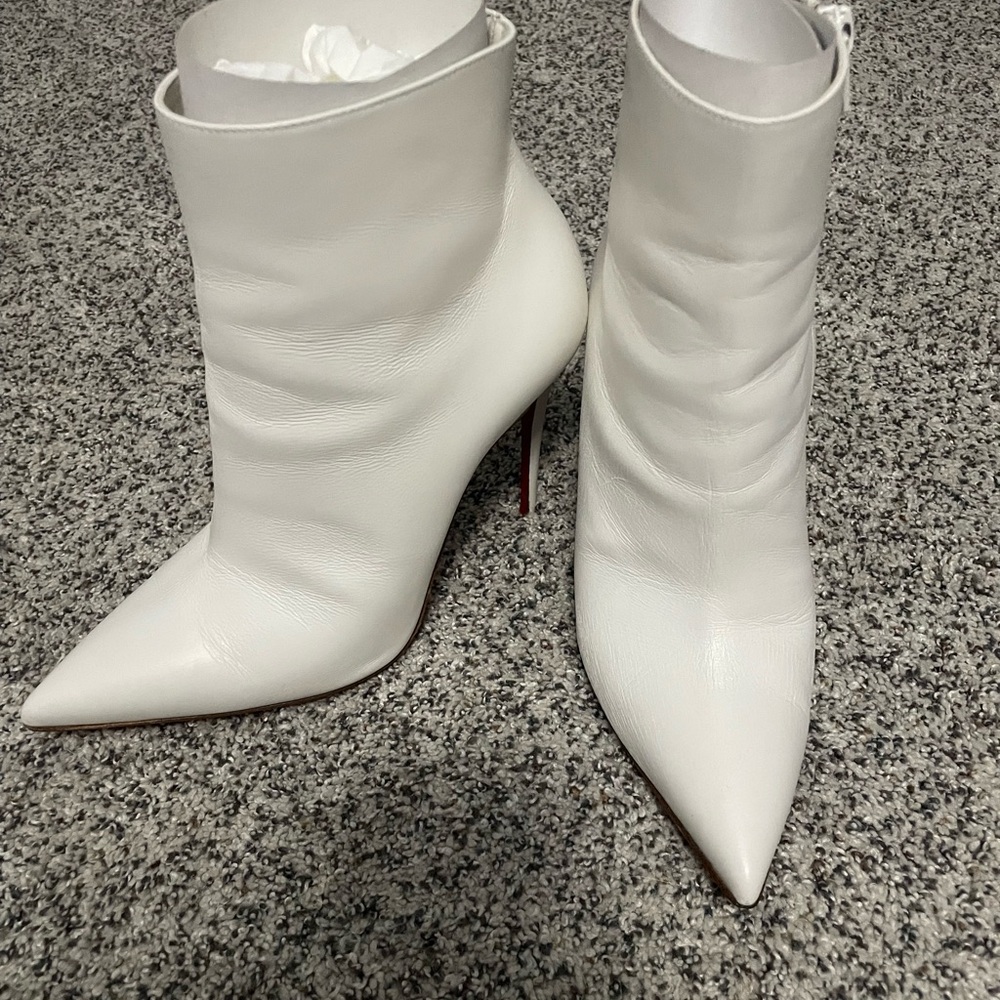 Christian Louboutin So Kate Booty 100 Calf size 38